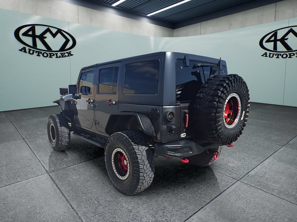 Used 2016 Jeep Wrangler Unlimited Rubicon AWD/4WD image 5