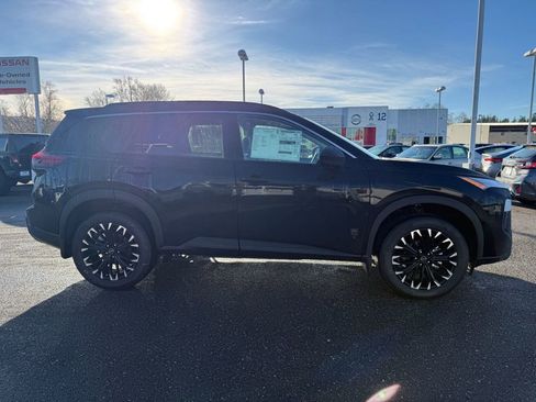 New 2026 Nissan Rogue SV AWD/4WD image 8
