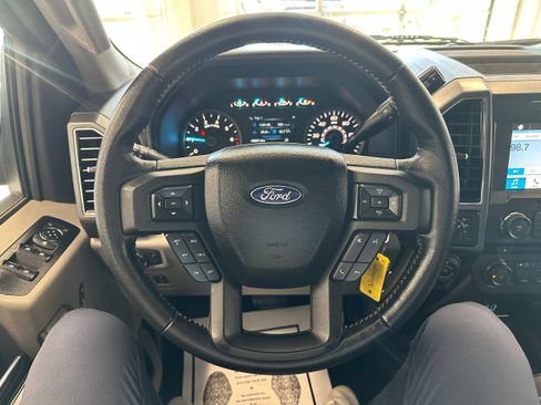 Used 2018 Ford F150 XLT w/ Equipment Group 302A Luxury AWD/4WD image 21