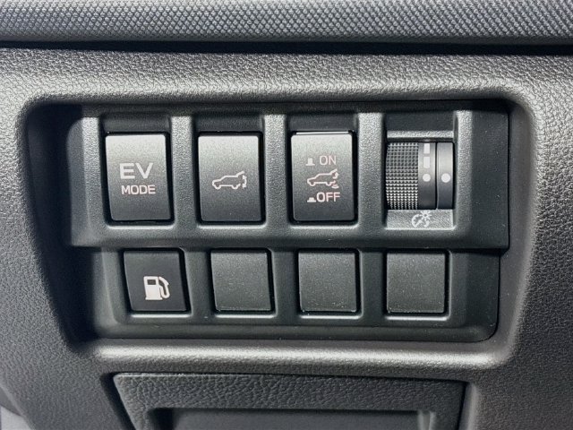 New 2026 Subaru Forester Touring AWD/4WD image 10