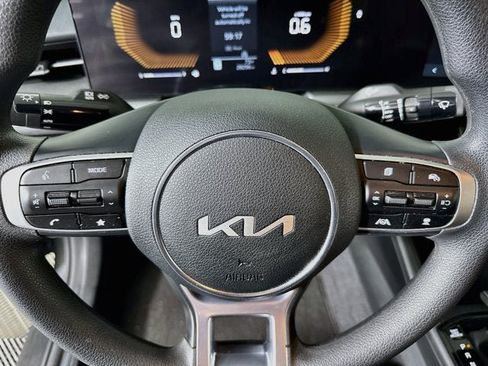 Certified 2025 Kia K5 LXS FWD image 11