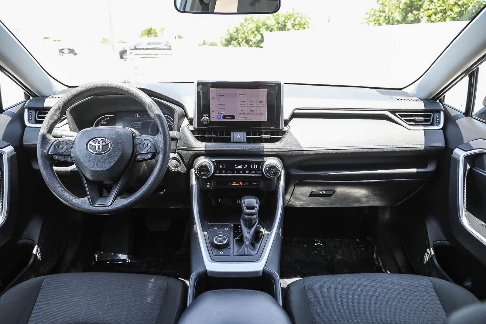 Certified 2025 Toyota RAV4 XLE AWD/4WD image 11