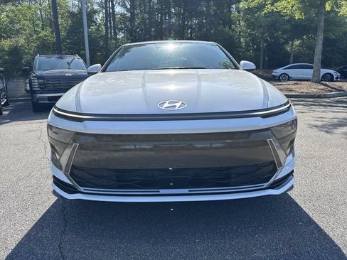 New 2026 Hyundai Sonata SEL FWD image 2