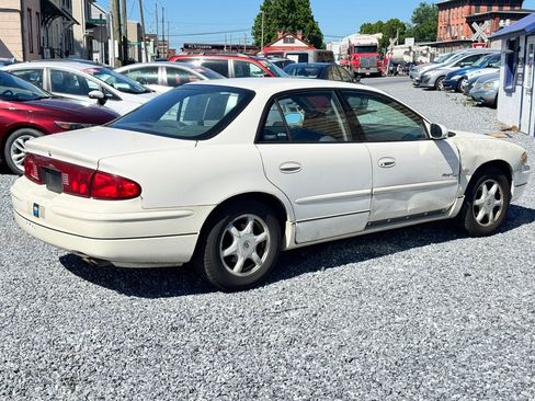 Used 2001 Buick Regal LS w/ Luxury Pkg FWD image 4