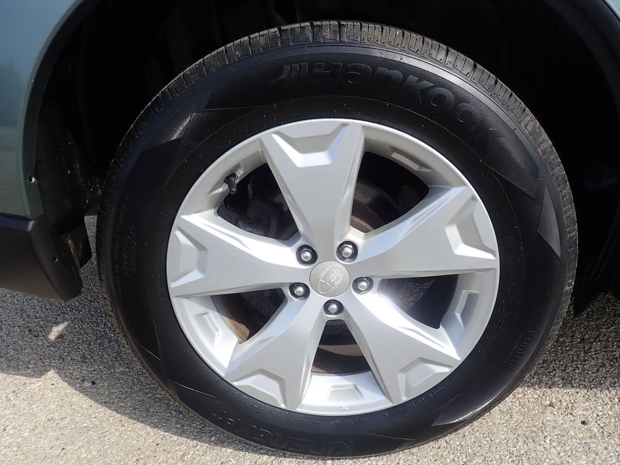 Used 2016 Subaru Forester 2.5i w/ Alloy Wheel Package AWD/4WD image 30