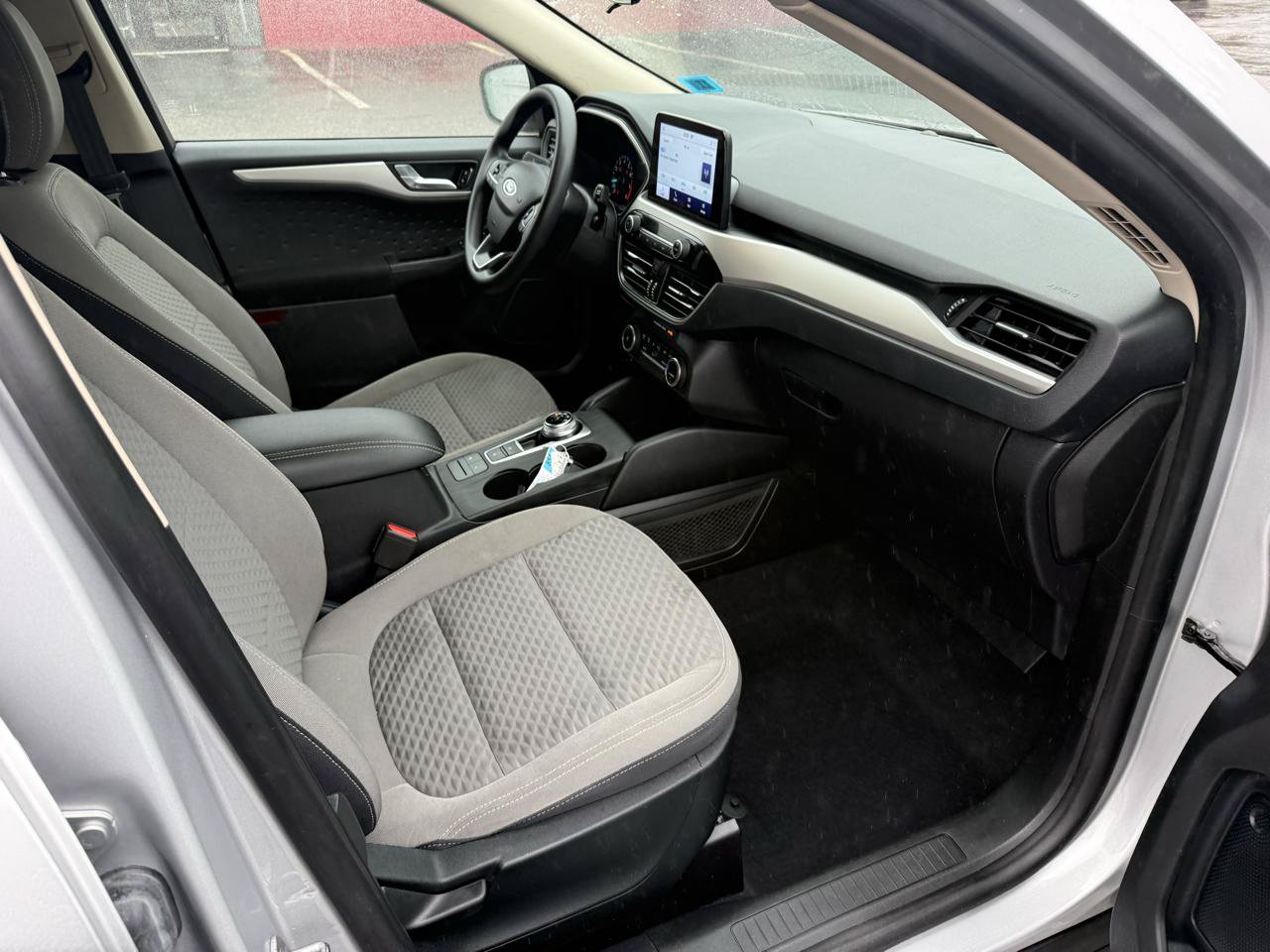 Used 2020 Ford Escape SE AWD/4WD image 14