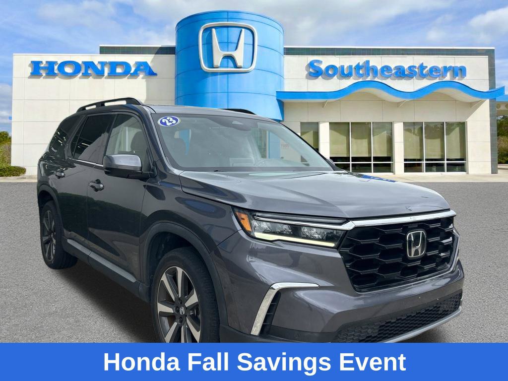 Used 2023 Honda Pilot Touring image 3