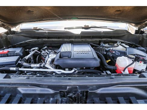 Used 2024 Chevrolet Silverado 1500 LT Trail Boss w/ LT Trail Boss Premium Package AWD/4WD image 26