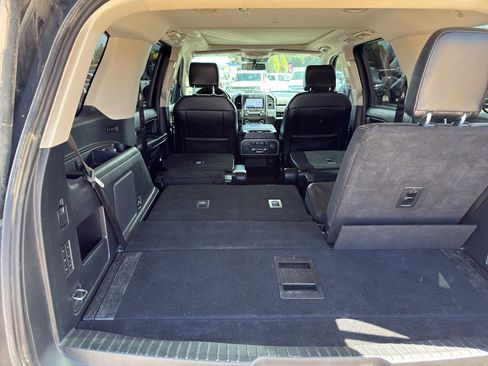 Used 2020 Ford Expedition Platinum AWD/4WD image 7