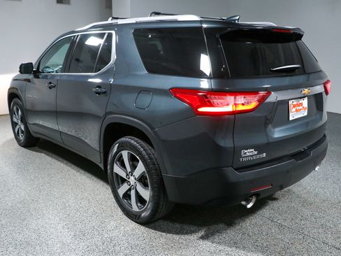 Used 2018 Chevrolet Traverse LT FWD image 9