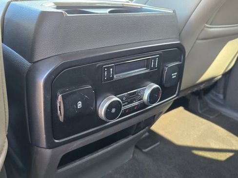 Used 2019 Ford Expedition Limited w/ Equipment Group 302A AWD/4WD image 14