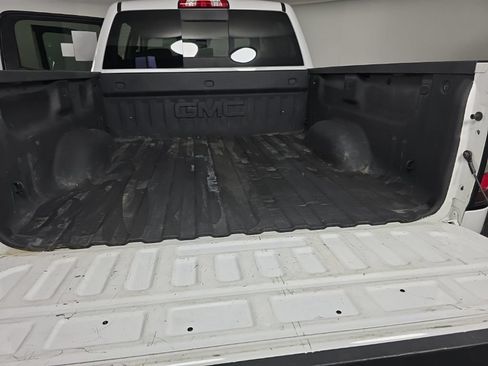 Used 2018 GMC Sierra 1500 SLT AWD/4WD image 34