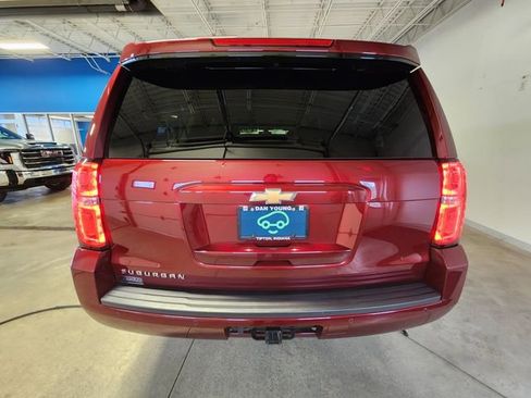 Used 2019 Chevrolet Suburban LS image 3