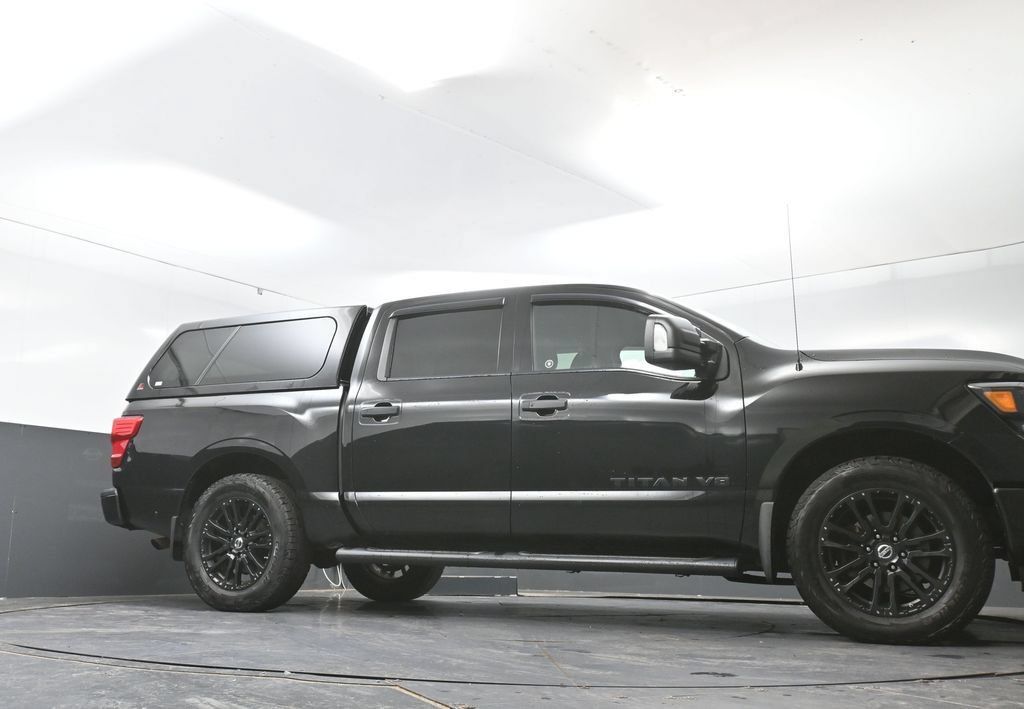 Used 2018 Nissan Titan SV AWD/4WD image 48