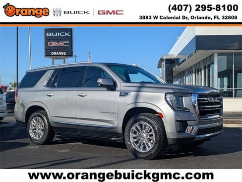 Used 2023 GMC Yukon SLT w/ SLT Premium Package image 1