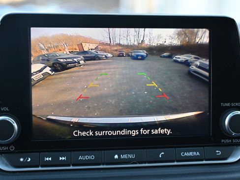 Used 2023 Nissan Rogue SV w/ SV Premium B Package image 26