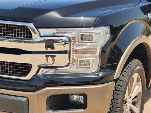 Used 2018 Ford F150 King Ranch w/ Equipment Group 601A Luxury AWD/4WD image 9