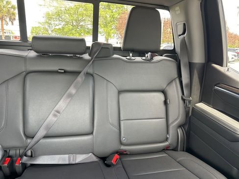 Used 2024 Chevrolet Silverado 1500 LT Trail Boss w/ LT Trail Boss Premium Package AWD/4WD image 14