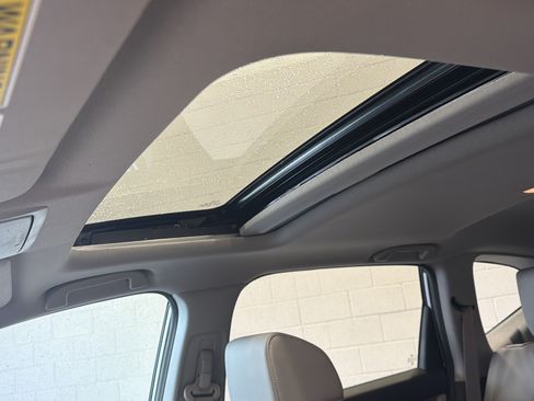 Certified 2021 Honda CR-V EX-L image 11
