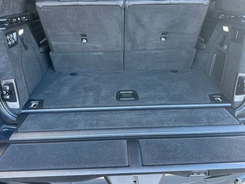 Used 2024 BMW X7 xDrive40i w/ M Sport Package image 17