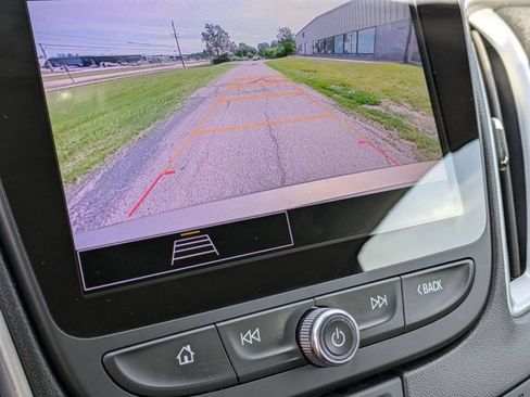 Used 2023 Chevrolet Malibu LT w/ Driver Confidence Package FWD image 22