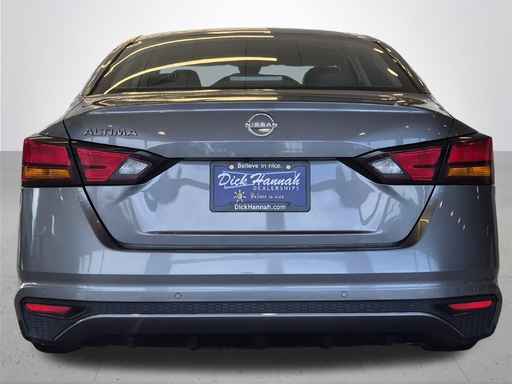 Used 2024 Nissan Altima 2.5 S FWD image 6