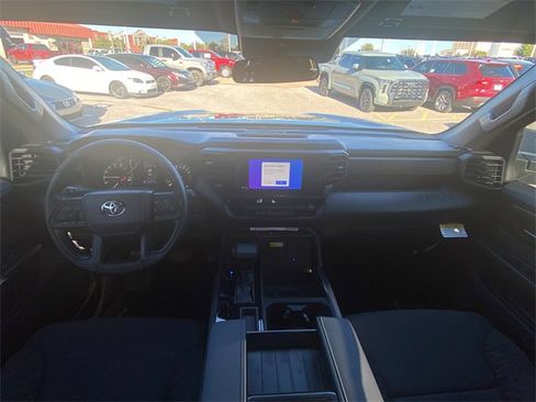 New 2026 Toyota Tundra SR image 12