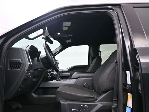 Used 2017 Ford F150 XLT w/ Equipment Group 302A Luxury image 14