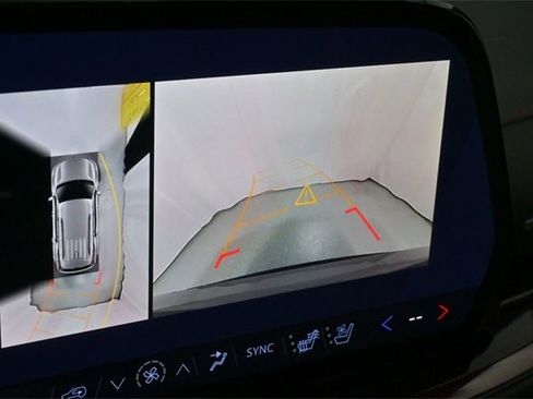 New 2026 Chevrolet Traverse RS image 28