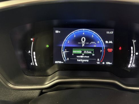 Used 2024 Toyota Corolla Cross XLE AWD/4WD image 18
