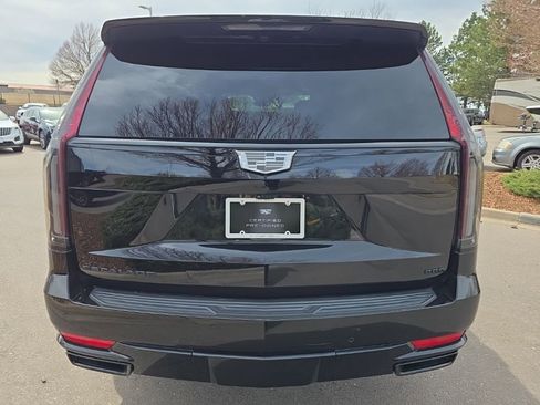 Used 2024 Cadillac Escalade Sport Platinum w/ LPO, ONYX Package image 5