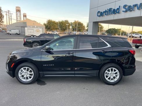Used 2023 Chevrolet Equinox LT w/ Driver Convenience Package image 10