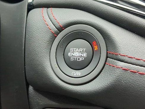 Certified 2023 Dodge Durango R/T RWD image 38
