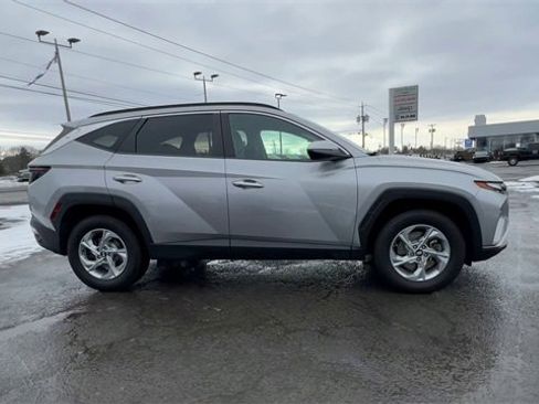 Used 2022 Hyundai Tucson SEL w/ Cargo Package image 9