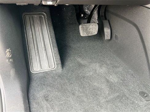 New 2026 Buick Enclave Preferred w/ Power Package image 14