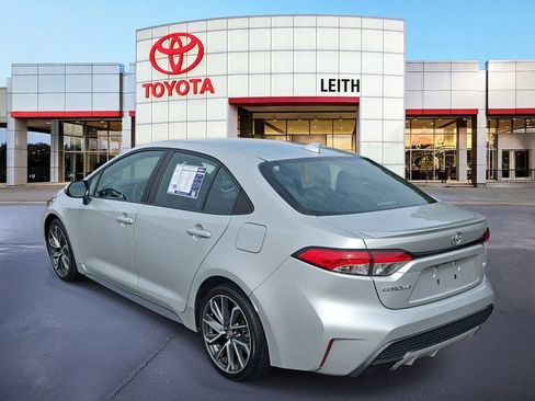 Used 2021 Toyota Corolla SE image 7