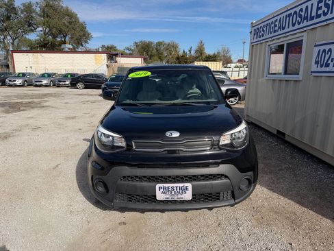 Used 2019 Kia Soul image 2