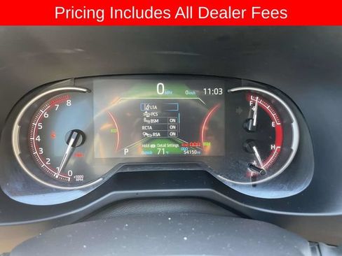 Used 2025 Toyota RAV4 XLE AWD/4WD image 23