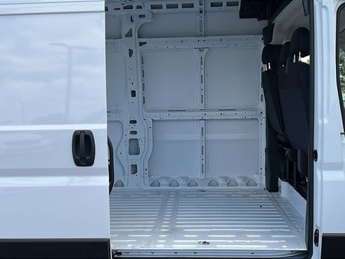 New 2026 RAM ProMaster 2500 w/ Convenience Group FWD image 13