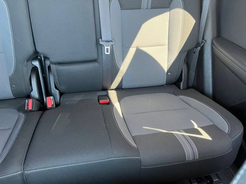 Used 2025 Chevrolet Blazer LT FWD image 38