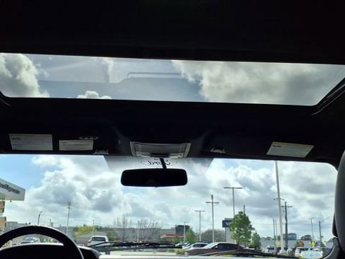 Used 2013 Ford F150 Raptor w/ Luxury Equipment Group image 21