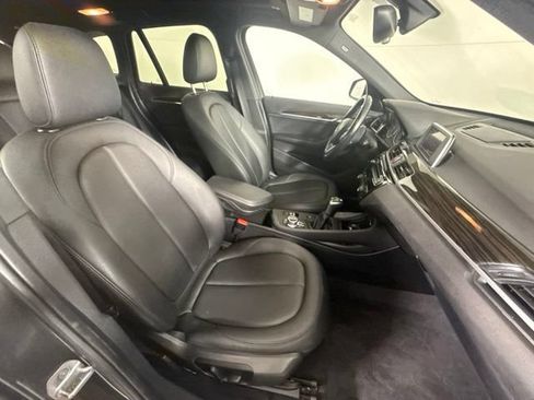 Used 2017 BMW X1 xDrive28i AWD/4WD image 27