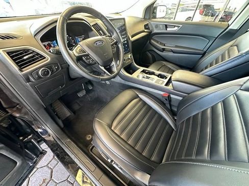 Used 2024 Ford Edge SEL AWD/4WD image 16