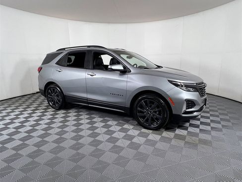 Used 2024 Chevrolet Equinox RS w/ RS Leather Package image 1