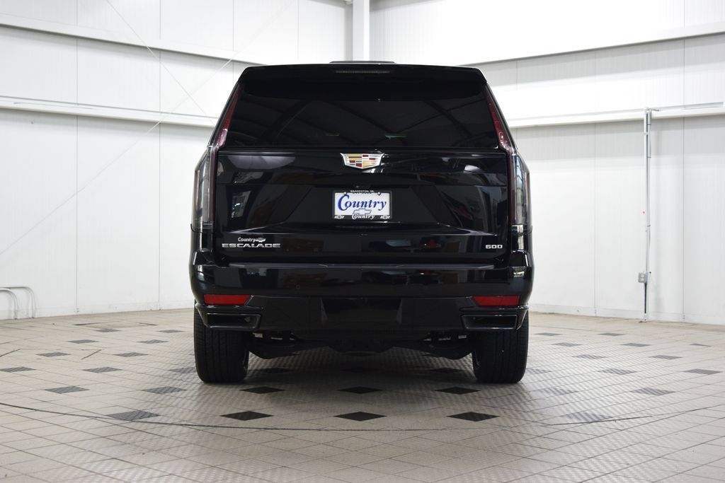 Used 2024 Cadillac Escalade Sport w/ Touring Package AWD/4WD image 7