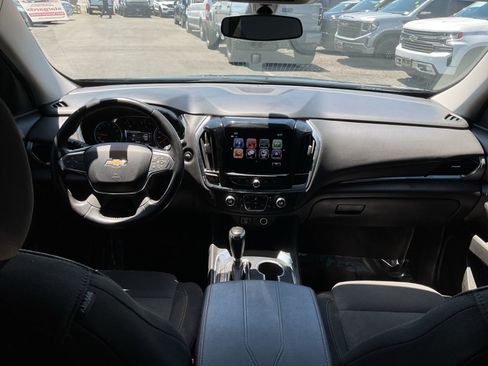 Used 2019 Chevrolet Traverse LT FWD image 16