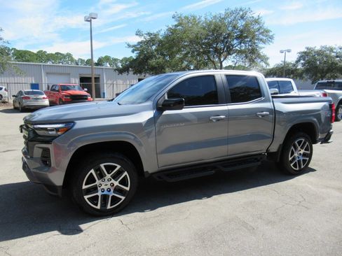 Used 2024 Chevrolet Colorado Z71 w/ Z71 Convenience Package 2 AWD/4WD image 4
