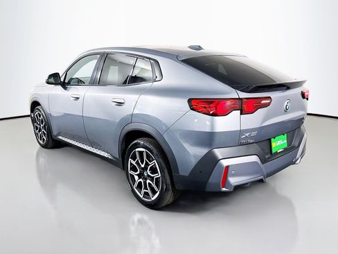 Used 2026 BMW X2 xDrive28i AWD/4WD image 7