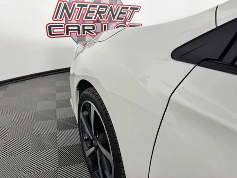 Used 2022 Subaru Impreza 2.0i Sport image 25