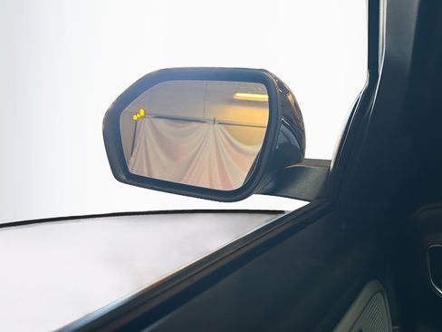 Used 2023 Ford Explorer ST w/ Equipment Group 401A image 16